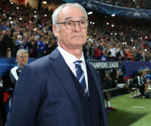 Leicester bất ngờ sa thải HLV Ranieri