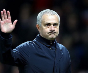 Mourinho gửi lời tri ân xúc động tới Ranieri
