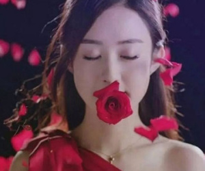 Phụ nữ à, trước khi yêu ai đó hãy học cách yêu bản thân mình!