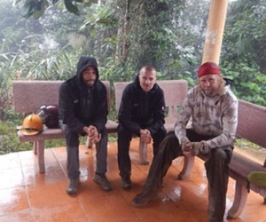 3 du khách nước ngoài du lịch "chui" vào hang Én