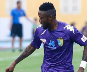 Hoàng Vũ Samson vô duyên, Hà Nội FC lại hòa