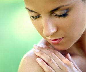 5 dấu hiệu da bị tổn thương do ánh mặt trời gây ra bạn không nên bỏ qua