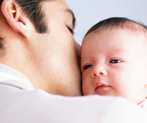 Chuyện dở khóc dở cười của chàng sinh viên sớm thành "bố trẻ con"