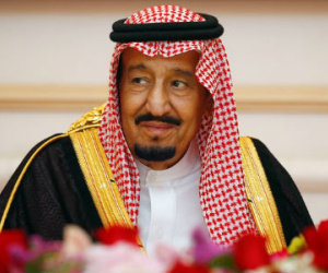 Quốc vương Saudi Arabia mang 459 tấn hành lý đến Indonesia