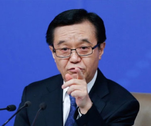 Trung Quốc hoãn "chuyến thăm tỷ đô" vì phát biểu của ông Yasay?