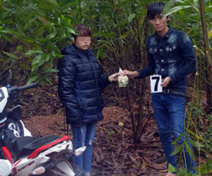 Vụ cướp-hiếp nữ đồng nghiệp: Ép nạn nhân khỏa thân để quay phim