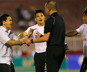 Trọng tài Nguyễn Trọng Thư: Từ ứng viên cấp FIFA đến chuyên gia của các... sự cố
