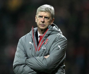 Báo Italy: Arsenal tiễn Wenger, đón Allegri