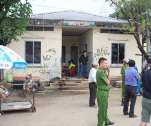 Cô gái chết trong nhà vệ sinh bến xe do nhồi máu cơ tim