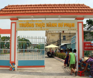 Bênh con, cán bộ Văn phòng Tỉnh ủy Sóc Trăng đánh nhau tại trường