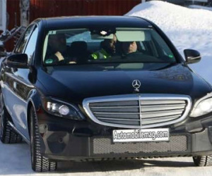 Hé lộ hình ảnh mới nhất của Mercedes-Benz C-Class 2018