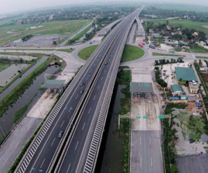 1 km đường cao tốc Bắc - Nam có giá hơn 200 tỷ đồng