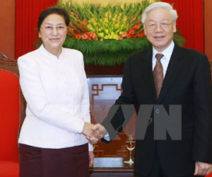 Tổng Bí thư Nguyễn Phú Trọng tiếp Chủ tịch Quốc hội Lào Pany Yathotou