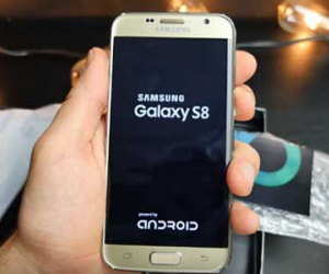 Galaxy S8 thật chưa ra mắt, Galaxy S8 giả đã xuất hiện