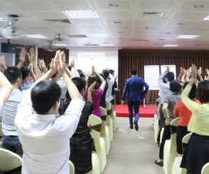 Thêm 2 doanh nghiệp đa cấp bị "xóa sổ"