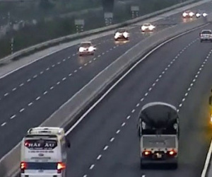Đề nghị từ chối phục vụ xe chạy ngược chiều trên cao tốc