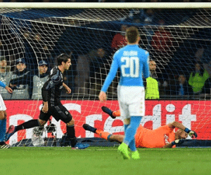 Napoli 1-3 Real Madrid (chung cuộc: 2-6): Sergio Ramos lại là người hùng