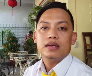 Tài xế đỡ đẻ cho sản phụ thành công ngay trên taxi