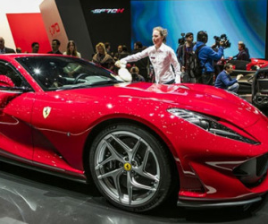 Cận cảnh "siêu ngựa" Ferrari 812 Superfast