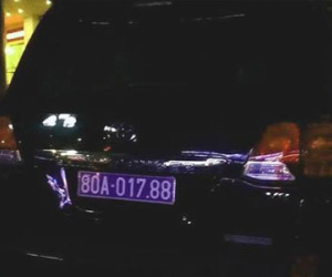 Nghệ An sẽ báo cáo Chính phủ việc nhận 2 ôtô doanh nghiệp tặng