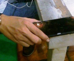 Nghi án người đàn ông ngoại quốc trộm iPhone 7 ở Sài Gòn