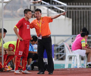 Nóng: HLV Hoàng Anh Tuấn dọa loại Quang Hải khỏi U20 Việt Nam