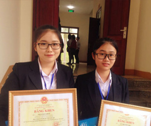 Hai nữ sinh chuyên Hóa tổng hợp được 14 dẫn chất ức chế tế bào ung thư mới