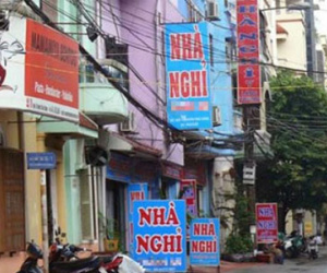 Phẫn nộ vụ em lừa bán chị vào "động quỷ" lấy 3 triệu đồng