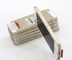 iPhone 5S giá còn 2 triệu đồng tại Việt Nam