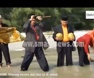 Pháp sư Malaysia lập đàn bảo vệ đất nước tránh hạt nhân Triều Tiên