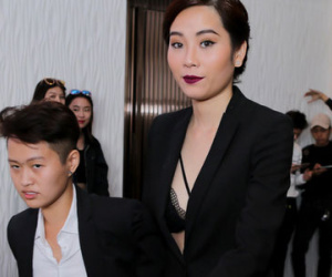 Chị song sinh của Nam Em bên người yêu đồng tính tại The Face