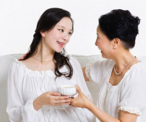 Chuyện mẹ chồng bị nàng dâu đánh đá "bỏ bùa", yêu con dâu hơn cả con đẻ