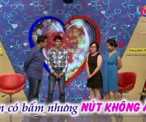 Sự cố bất ngờ khiến Quyền Linh và khách mời "đứng hình"