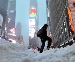 Bão tuyết Stella hoành hành đông bắc Mỹ và nam Canada