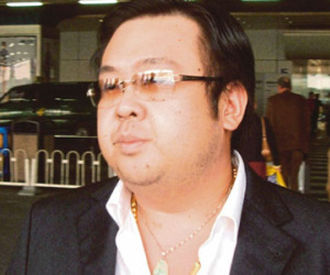Dây chuyền vàng, đồng hồ hạng sang giúp nhận thi thể ông Kim Jong-nam