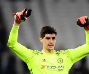 Trò cũ chê Mourinho làm bẩn lối chơi của Man Utd