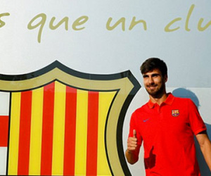 Barca gần cạn tiền, phải bán cầu thủ dọn đường đón tân binh