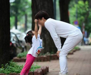 Chuyện "gà trống nuôi con dễ hơn tưởng tượng" của ông bố đơn thân nhận nghìn lượt like