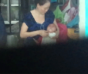 Nhiều bé tại điểm giữ trẻ ở Sài Gòn bị đánh đập