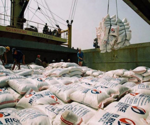 Bộ Công Thương: "Chạy giấy phép 20.000 USD là bịa đặt"