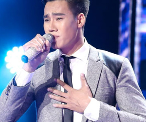 Ngọc Sơn, Mr. Đàm giành giật quyết liệt hot boy hát bolero