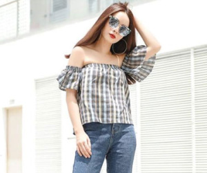 Sao Việt phối áo trễ vai như thế nào?