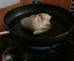 "Tá hỏa" món thịt rang cả tảng của con dâu khi mẹ chồng vắng nhà