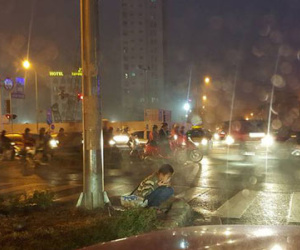 Giám đốc trẻ ở Hà Nội từ chối giúp đỡ cậu bé ăn xin và thái độ bất ngờ của mọi người