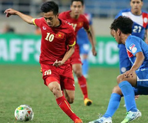 HLV Hữu Thắng “nhường” quân cho CLB đấu V-League