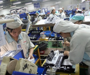 Tốc độ tăng năng suất lao động Việt Nam đã thấp hơn Lào