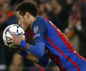 Neymar gợi ý về một cuộc chuyển nhượng sang Man Utd