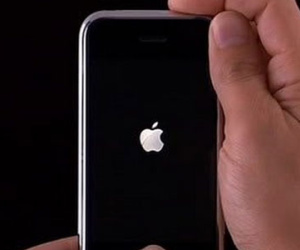 Dùng iPhone nhất định phải biết 7 phím tắt thần thánh này