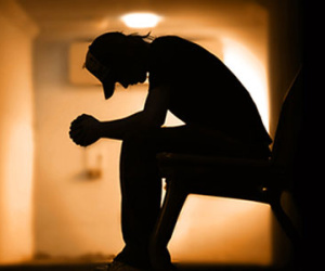 Làm sao để níu kéo người vợ đang có dấu hiệu ngoại tình