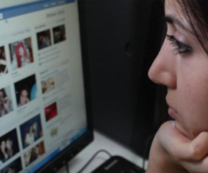 Mẹo nhận biết ai là người hay "rình mò" Facebook bạn nhất